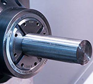 lathe-fixtured-rod_high-precision-cnc-turning